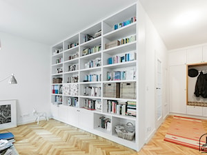 Mieszkanie Warszawa III - Średni biały salon, styl skandynawski - zdjęcie od jm-meble