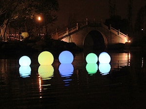 Lampy Ogrodowe LED 16 kolorów