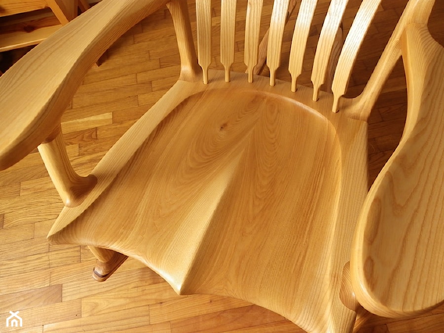Fotel Bujany z drewna jesionowego - zdjęcie od Bryniak Woodworking