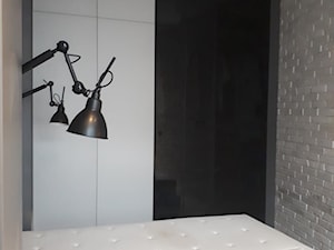 Meblowe i sufitowe wyposażenie apartamentu - Sypialnia, styl nowoczesny - zdjęcie od Kuchnie Hildebrandt