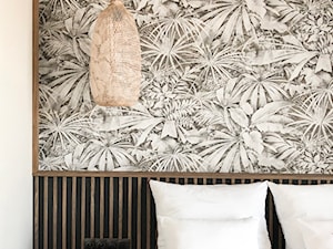 Apartament z widokiem na Odrę - Mała biała sypialnia, styl skandynawski - zdjęcie od Formea Studio