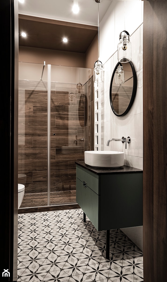 Szczypta klasyki - Średnia bez okna z punktowym oświetleniem łazienka, styl nowoczesny - zdjęcie od Formea Studio