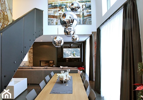 9. Dom w południowej Polsce - 2013 - Średnia biała jadalnia w salonie, styl nowoczesny - zdjęcie od Art Cinema