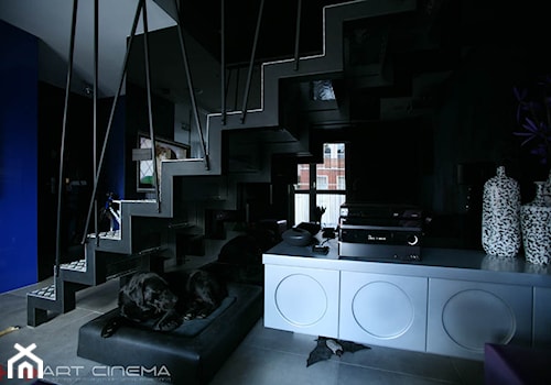 10. Apartament w południowej Polsce - 2010 - Schody jednobiegowe metalowe betonowe, styl nowoczesny - zdjęcie od Art Cinema