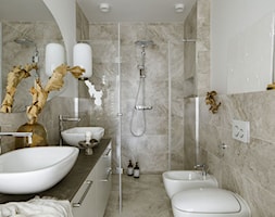 Wymarzona łazienka według Katarzyny Szostakowskiej - Średnia bez okna z lustrem z dwoma umywalkami z ... - zdjęcie od Geberit - Homebook