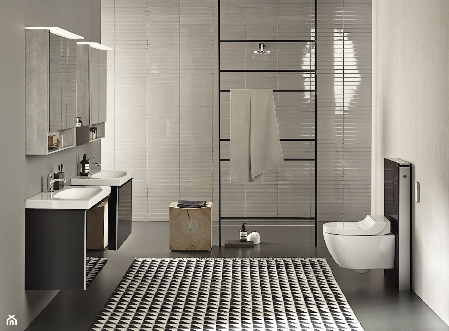 Geberit AquaClean Tuma - Duża łazienka, styl nowoczesny - zdjęcie od Geberit - Homebook