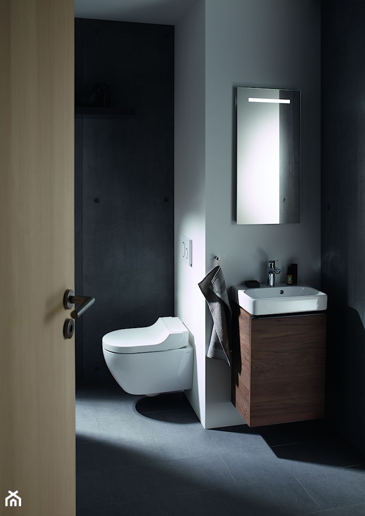 Geberit AquaClean Tuma - Mała łazienka, styl minimalistyczny - zdjęcie od Geberit - Homebook