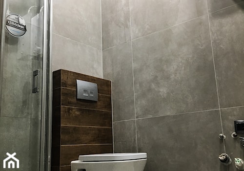 Łazienka Katowice 1 - Mała na poddaszu bez okna łazienka, styl nowoczesny - zdjęcie od EVOFINISH Mateusz Grobel