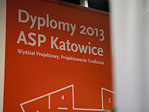 Dyplomy ASP Katowice, aranżacja wystawy - Hol / przedpokój - zdjęcie od musk collective design