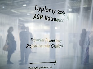 Dyplomy ASP Katowice, aranżacja wystawy