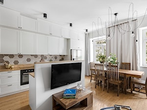 ALEJE UJAZDOWSKIE - Średnia biała jadalnia w salonie w kuchni, styl nowoczesny - zdjęcie od Bogaczewicz Architecture Studio