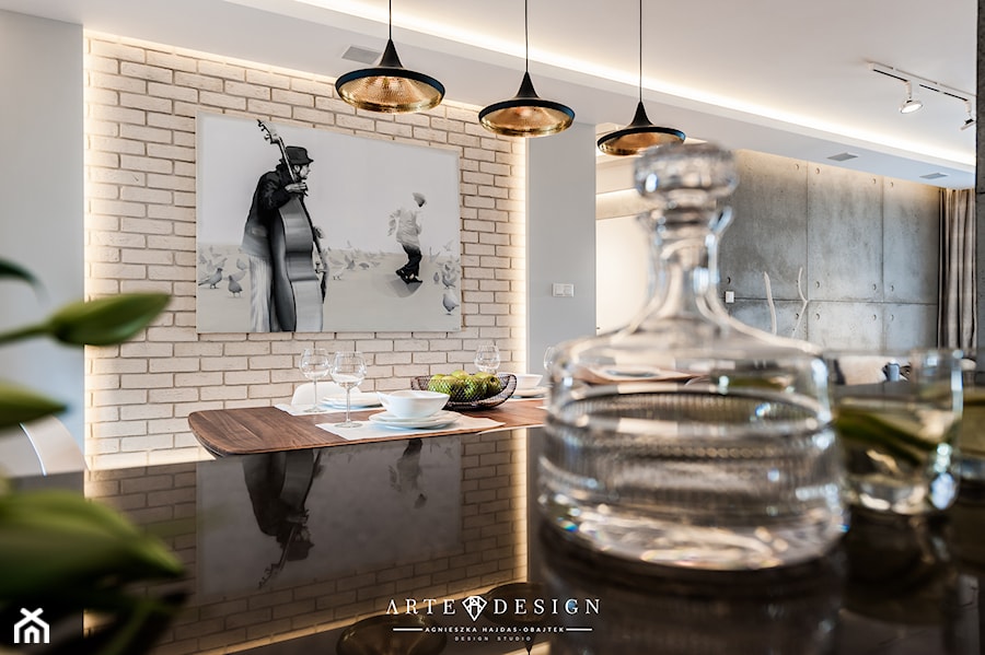 Mieszkanie w Gdańsku - Średnia beżowa szara jadalnia w salonie, styl nowoczesny - zdjęcie od Arte Dizain