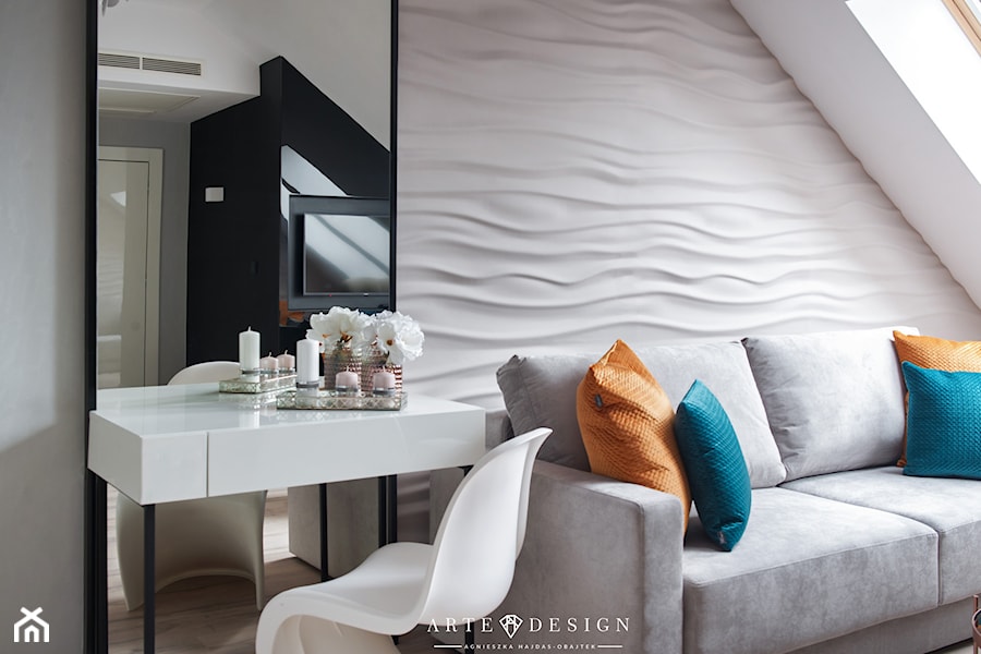 Sopocki pensjonat - Mały biały salon - zdjęcie od Arte Dizain