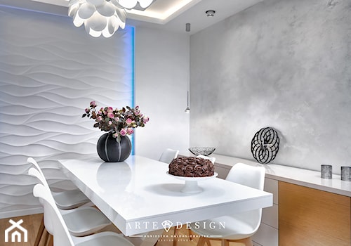 Dom w Mechelinkach - Średnia biała szara jadalnia w salonie, styl nowoczesny - zdjęcie od Arte Dizain
