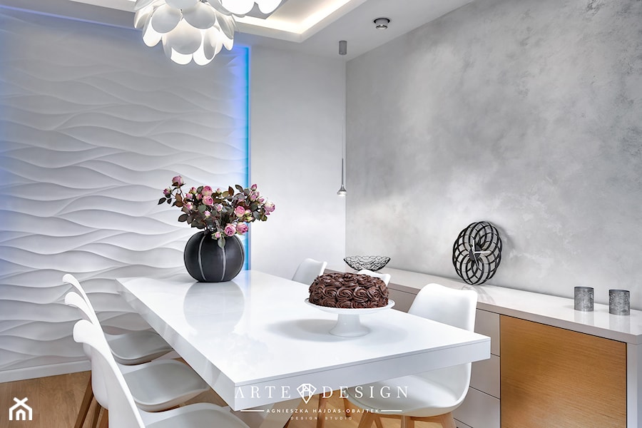 Dom w Mechelinkach - Średnia biała szara jadalnia w salonie, styl nowoczesny - zdjęcie od Arte Dizain