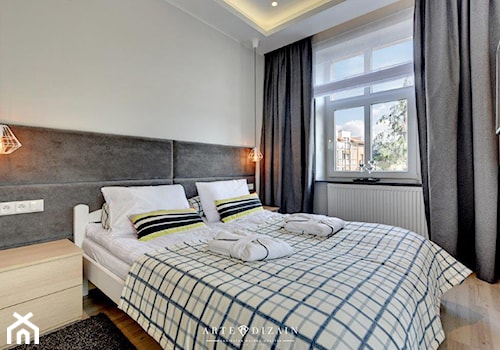 Mieszkanie na wynajem - Sopot - Mała szara sypialnia, styl nowoczesny - zdjęcie od Arte Dizain