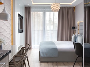 Sopocki pensjonat - Średnia biała szara z panelami tapicerowanymi sypialnia z balkonem / tarasem - zdjęcie od Arte Dizain