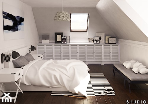 dom dla pary - Średnia szara sypialnia na poddaszu, styl skandynawski - zdjęcie od BARBELLA INTERIORS ( dawniej 5tud10 architektoniczne)