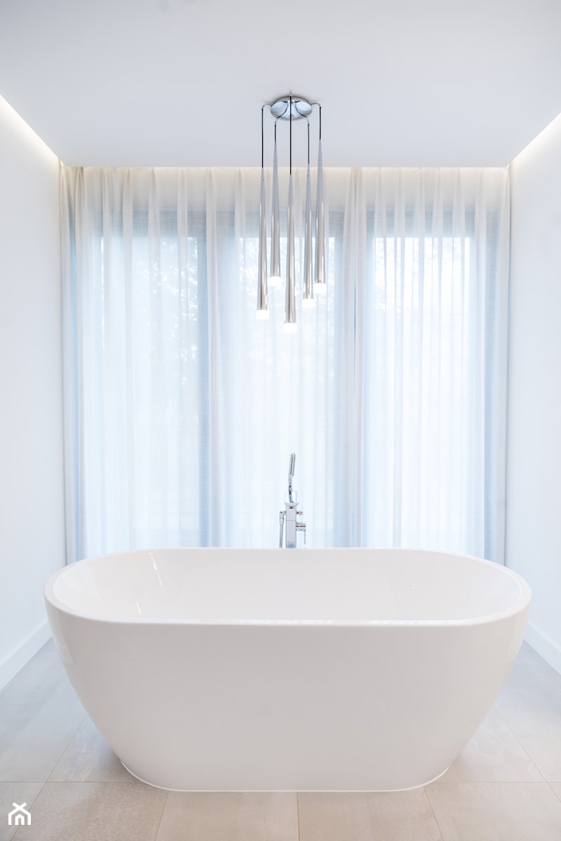 Dekoracja okien w łazience - Łazienka - zdjęcie od Dorota Pawlak Interiors