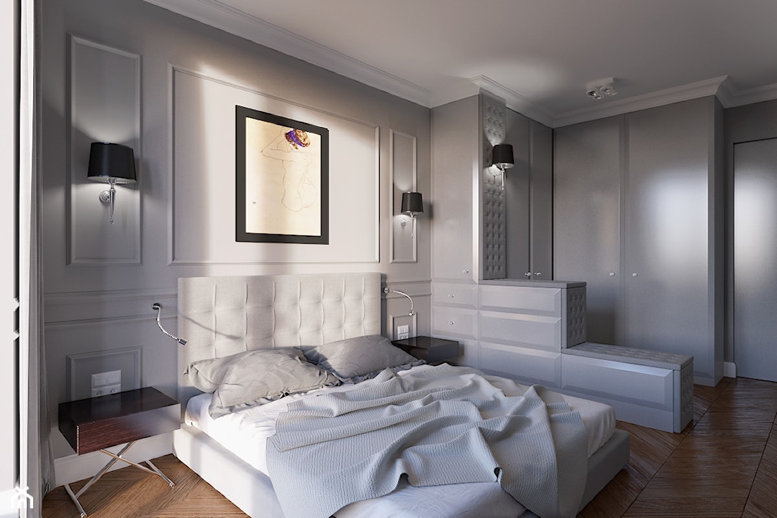 biała sypialnia w stylu glamour, białe meble z połyskiem, srebrne kinkiety z czarnym abażurem