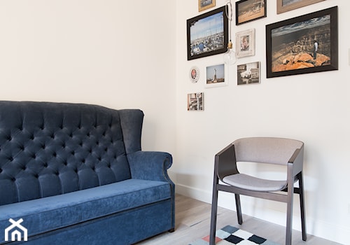 Prostota i Piękno - Małe w osobnym pomieszczeniu z sofą białe biuro, styl nowoczesny - zdjęcie od EG projekt