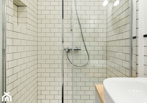 Mokotowska Kawalerka - Mała łazienka, styl industrialny - zdjęcie od EG projekt