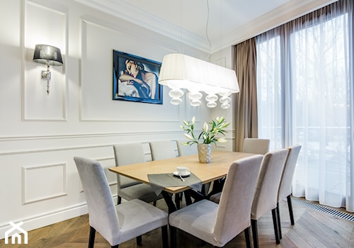 Elegancja na Powiślu - Średnia biała jadalnia jako osobne pomieszczenie, styl glamour - zdjęcie od EG projekt