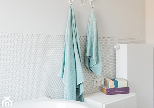 Prostota i Piękno - Średnia łazienka, styl nowoczesny - zdjęcie od EG projekt