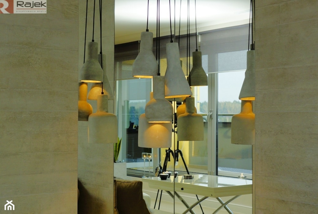 Lampa z betonowymi kloszami - zdjęcie od Rajek Projektowanie Wnętrz - Homebook