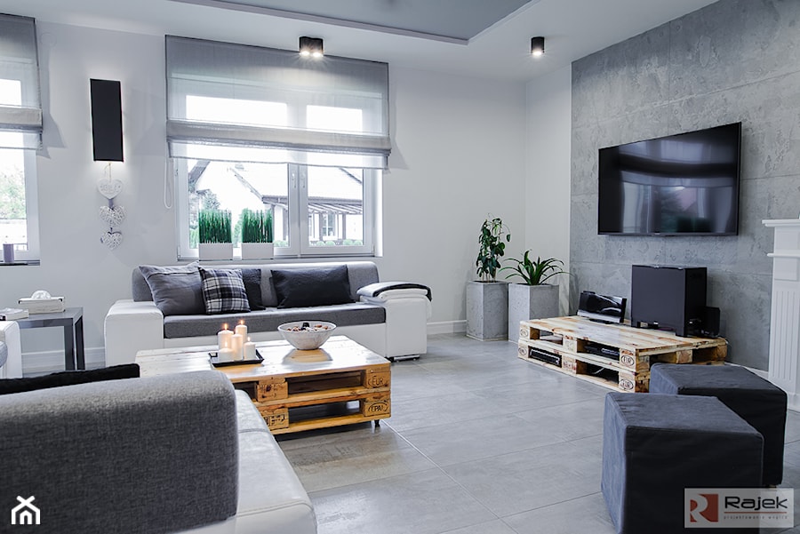 Dom w Pile - Średni biały szary salon, styl nowoczesny - zdjęcie od Rajek Projektowanie Wnętrz