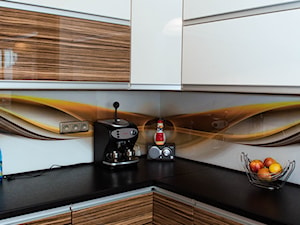 Meble kuchenne na wymiar - dwa kolory - Kuchnia, styl nowoczesny - zdjęcie od Meble na wymiar Kulenty