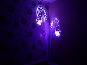 Oświetlenie LED w salonie, latarnia TKLED typ Barok 2 220 x 90cm - zdjęcie od TKLED Tomasz Kubik