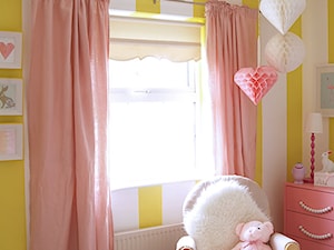 Pokój małej księżniczki - zdjęcie od InteriorsPL