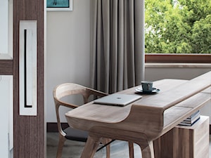 APARTAMENT PRZY PARKU - Małe w osobnym pomieszczeniu szare biuro, styl nowoczesny - zdjęcie od architekt Roland Stańczyk | RS Studio Projektowe