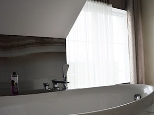 Łazienka. Połączenie z poprzednim projektem sypialni. - Łazienka, styl tradycyjny - zdjęcie od CA DESIGN - BOUTIQUE TKANIN