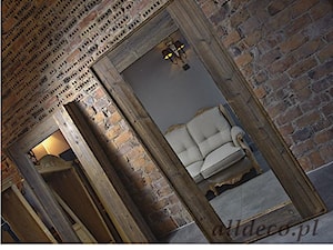 Dekoracje w starym drewnie - Salon, styl rustykalny - zdjęcie od alldeco