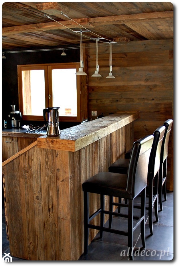 Wnętrza w starym drewnie - Kuchnia, styl rustykalny - zdjęcie od alldeco