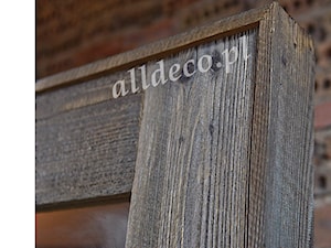 Dekoracje w starym drewnie - Salon, styl rustykalny - zdjęcie od alldeco
