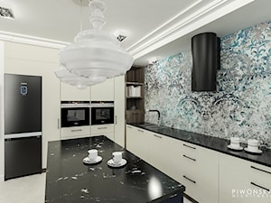 Apartament Żoliborz - Duża otwarta z salonem niebieska szara z zabudowaną lodówką z lodówką wolnostojącą z nablatowym zlewozmywakiem kuchnia w kształcie litery l z wyspą lub półwyspem, styl glamour - zdjęcie od Piwońska&Serwa