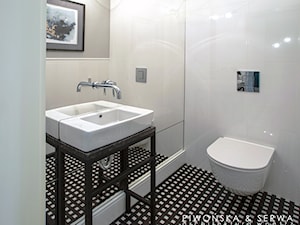 Apartament Mokotów - Mała łazienka, styl nowoczesny - zdjęcie od Piwońska&Serwa
