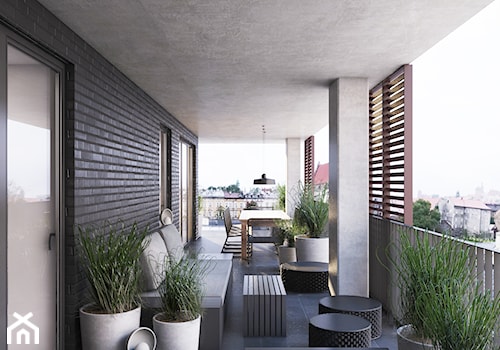 Wawrzyńca - Duży z meblami ogrodowymi taras z tyłu domu - zdjęcie od Motifo Architektura & Wnętrza