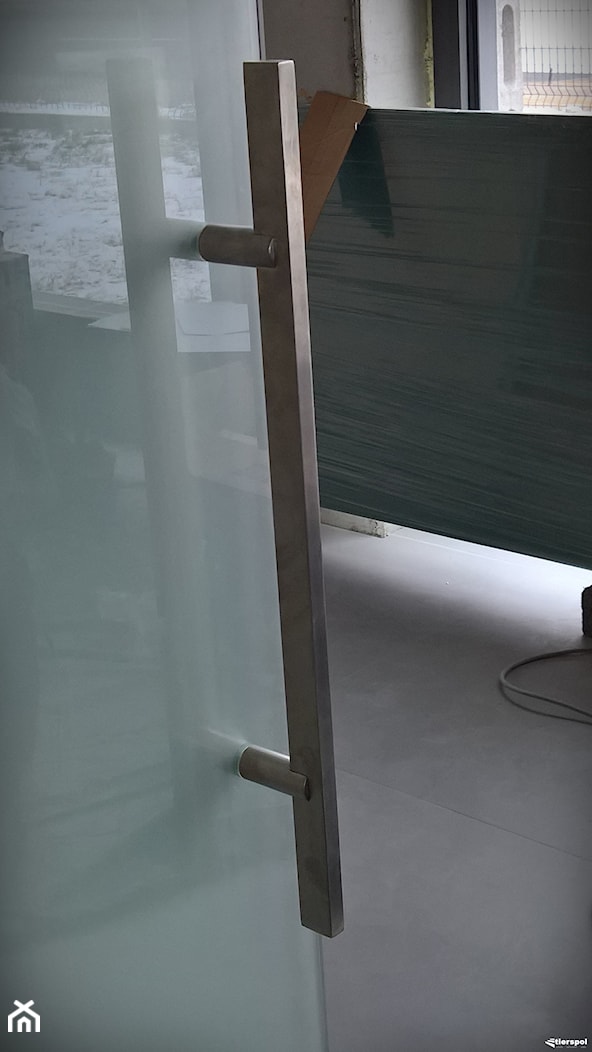 Drzwi z systemem samozamykającym - Biuro, styl minimalistyczny - zdjęcie od Tierspol producent schodów szklanych i całoszklanych - Homebook