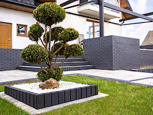 Rabaty, ławki murowane - Ogród, styl nowoczesny - zdjęcie od Jadar