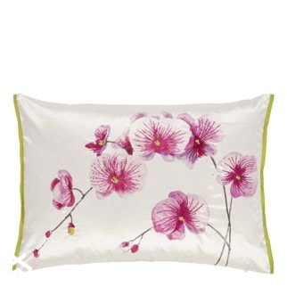 Poduszka Designers Guild Orchidea Schiaparelli - zdjęcie od StyloweTapety.pl