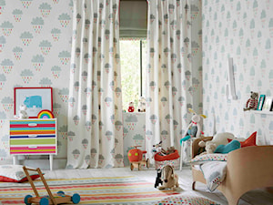 Średni biały szary pokój dziecka dla dziecka dla chłopca dla dziewczynki - zdjęcie od StyloweTapety.pl
