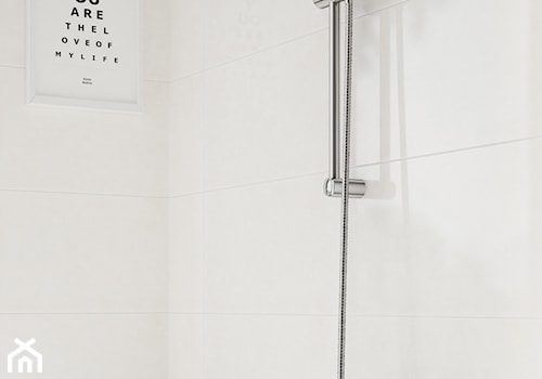 Inspiracje łazienki - Mała na poddaszu bez okna łazienka - zdjęcie od Cersanit