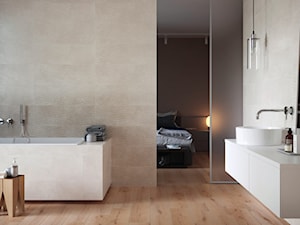 Torana - Średnia z lustrem łazienka z oknem, styl skandynawski - zdjęcie od Cersanit