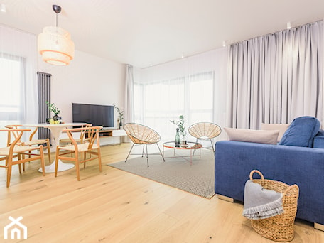 Aranżacje wnętrz - Salon: NOVIS APARTMENTS - Duży biały salon z jadalnią z tarasem / balkonem - Dauksza Foto. Przeglądaj, dodawaj i zapisuj najlepsze zdjęcia, pomysły i inspiracje designerskie. W bazie mamy już prawie milion fotografii!