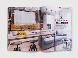LIVING BOX - Średnia otwarta z salonem biała z zabudowaną lodówką z nablatowym zlewozmywakiem kuchnia jednorzędowa z oknem, styl industrialny - zdjęcie od Dauksza Foto