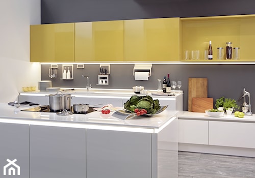 Kuchnie - Z żółtymi frontami kuchnia, styl nowoczesny - zdjęcie od Nolte